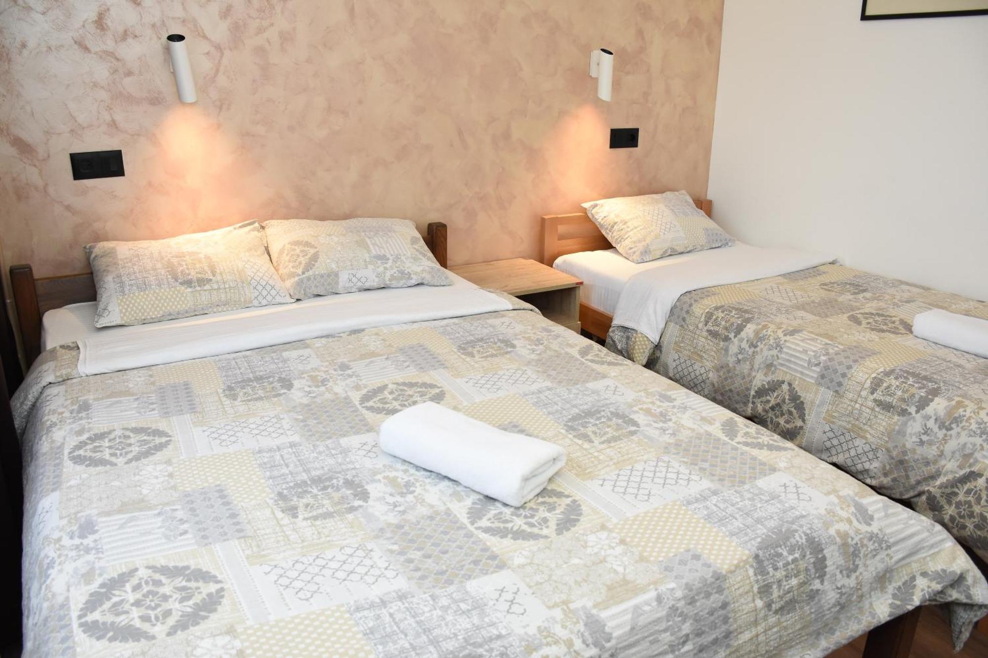 Hotel "Srbija Tis" Зайечар Екстериор снимка