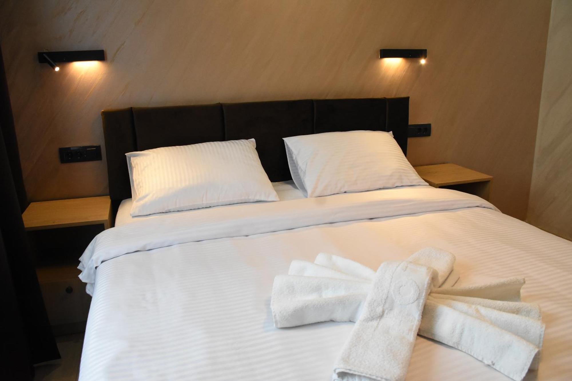 Hotel "Srbija Tis" Зайечар Екстериор снимка