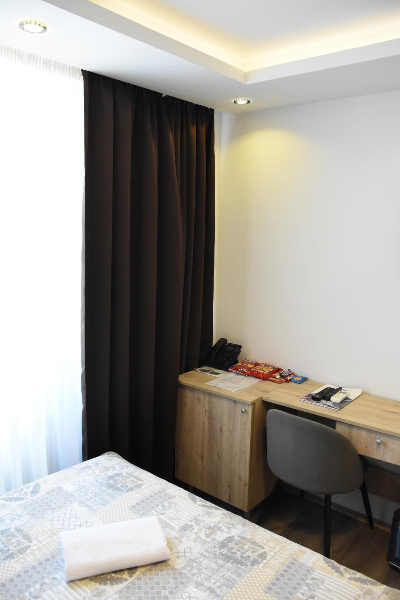 Hotel "Srbija Tis" Зайечар Екстериор снимка