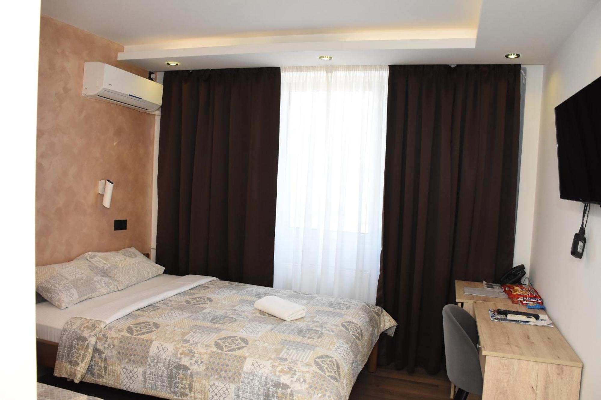 Hotel "Srbija Tis" Зайечар Екстериор снимка