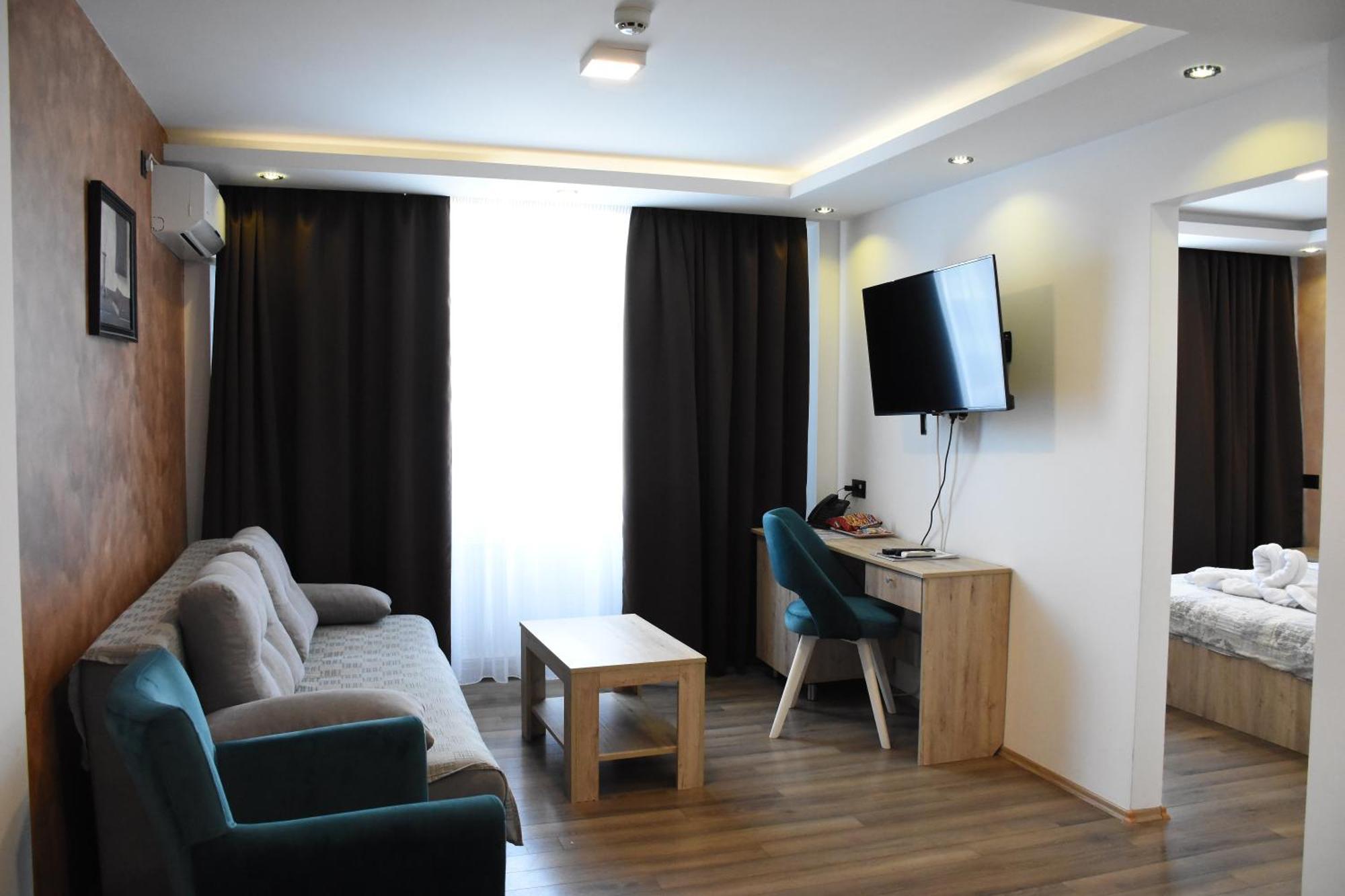 Hotel "Srbija Tis" Зайечар Екстериор снимка